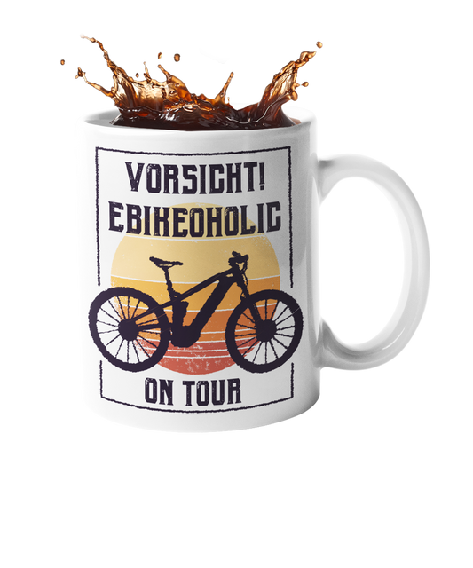 Tasse "Vorsicht! Ebikeholic on Tour" Handmade-Lifestyle